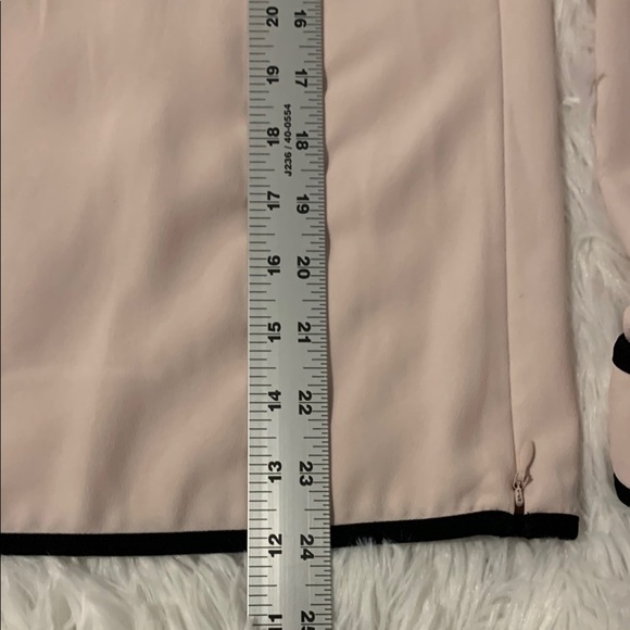 Talbots Women’s  Cream Blouse with Black Trim And Zippered On One Side. XS - Picture 5 of 7